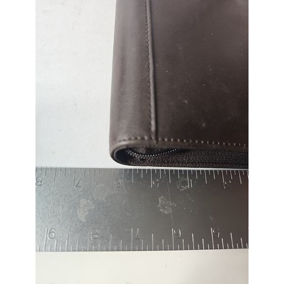 Franklin Covey 365 Brown 6 Ring Zippered Binder w/ Misc Sheets 8.5" x 6" x 1.75" - Picture 10 of 11